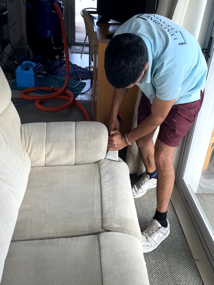 upholstery cleaning services in taupo, best upholstery cleaning services in taupo