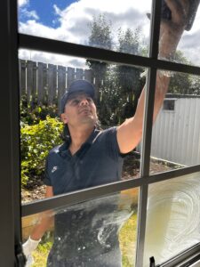 window cleaning in Hamilton, window cleaning, Hamilton window cleaning, window cleaning services in Hamilton